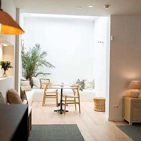 Hotel By Jova 2*