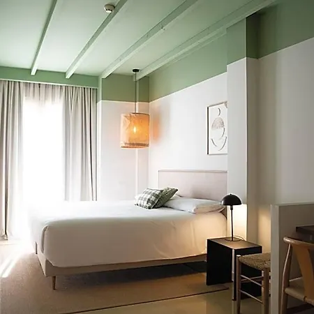 Hotel By Jova 2*
