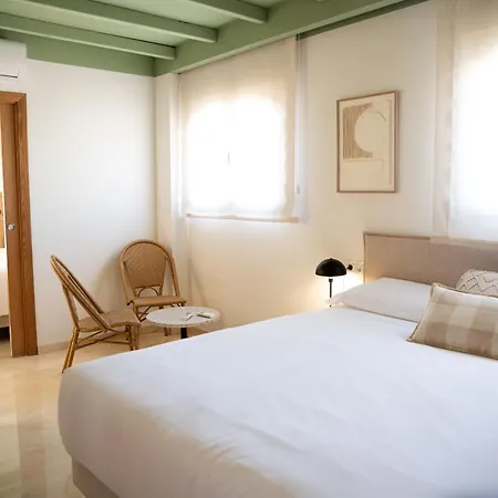 Hotel Mar Azul 2*